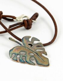 Náhrdelník "Monstera"