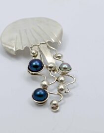 Brož "Medúza Zůza"